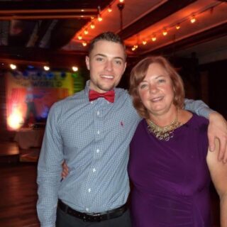 mom2
